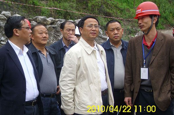 四川省國土資源廳廳長宋光齊來我公司項目現場視察并給予了高度評價