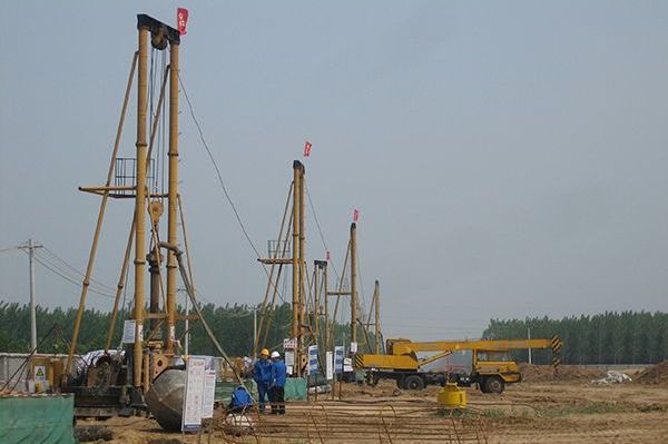 山東?京滬高鐵樁基工程