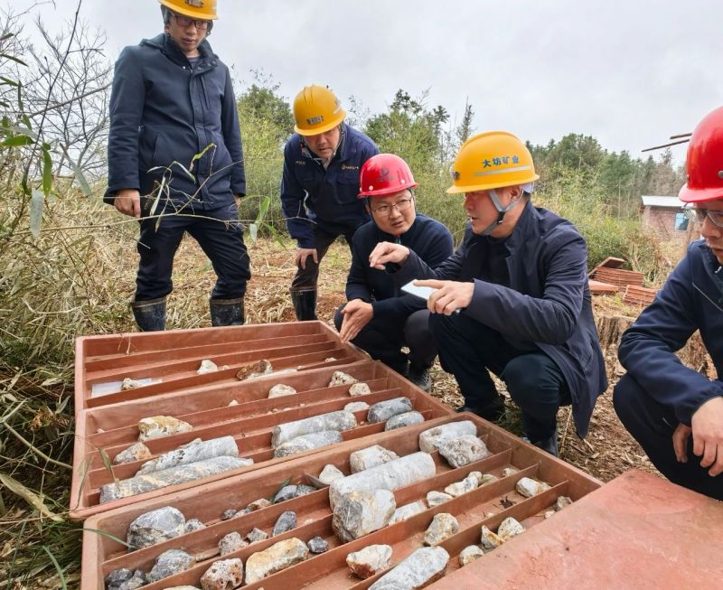 趙雄飛到地建集團公司貓兒嶺金礦防治水EPC項目調研督導工作
